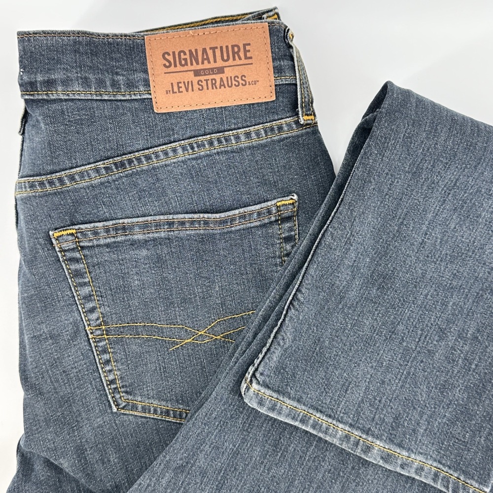 Levis Signature Gold Straight Jeans‎ Mens 32X30(ACTUAL 32X28.5) Dark Wash Denim